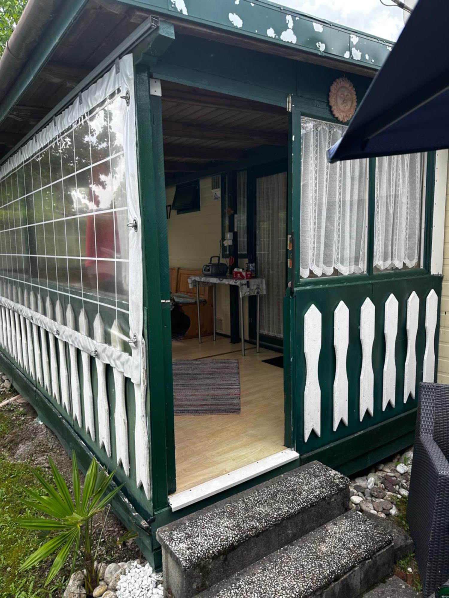 Mobile Home Italy Porlezza Buitenkant foto
